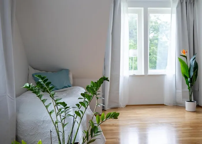 Near Sea And Nature, Free Parking & Cleaning Apartment