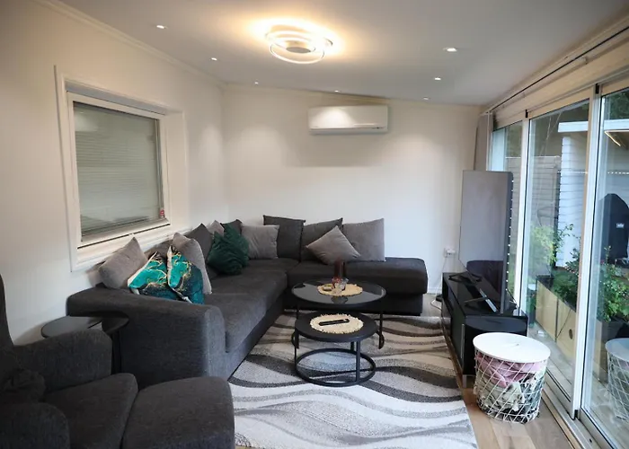 Between The Trees Willa