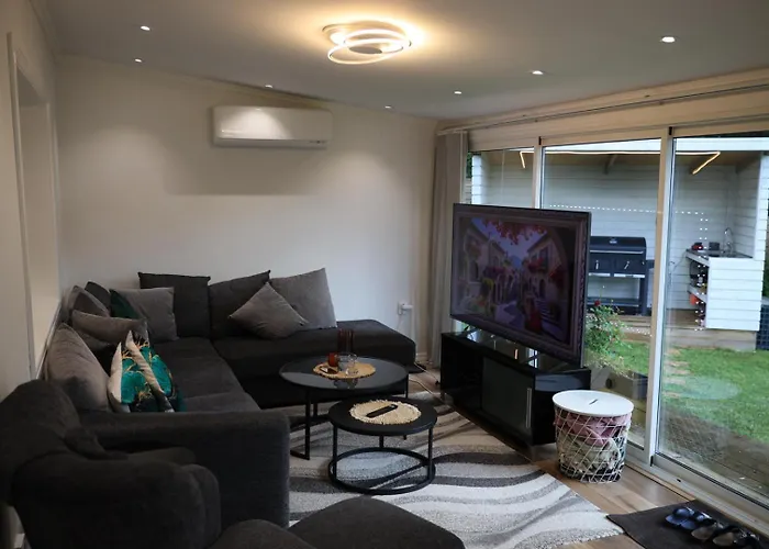 Between The Trees * Göteborg