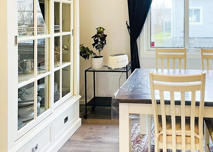 Holiday home Spacious In