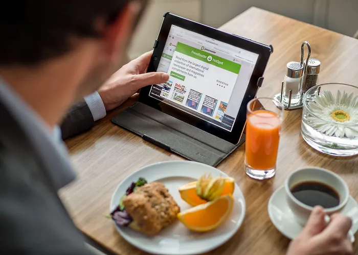 世界酒店 酒店 4*