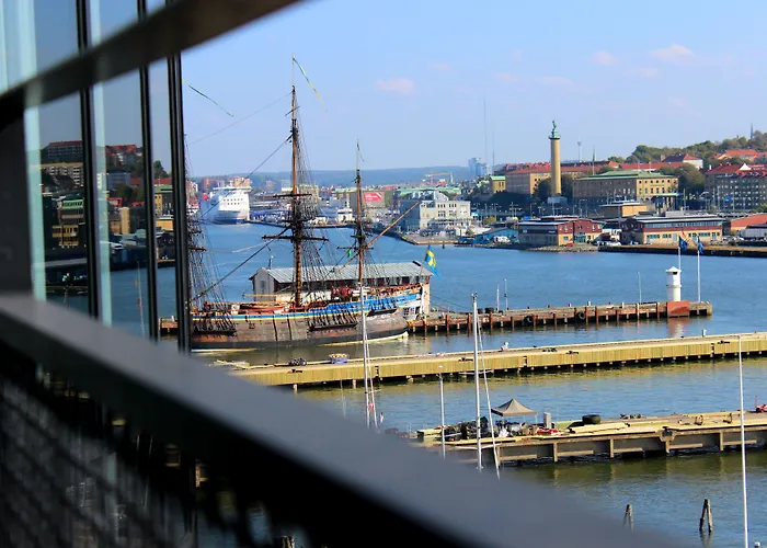 Hotell Quality 11 & Eriksbergshallen 4*