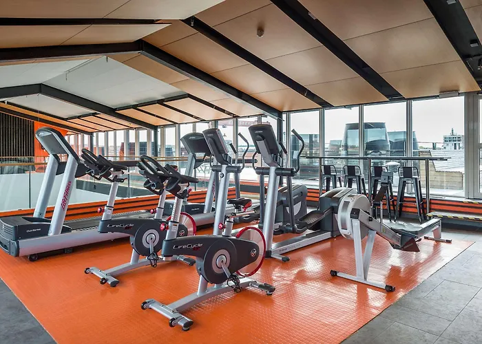 Quality 11 & Eriksbergshallen 4*