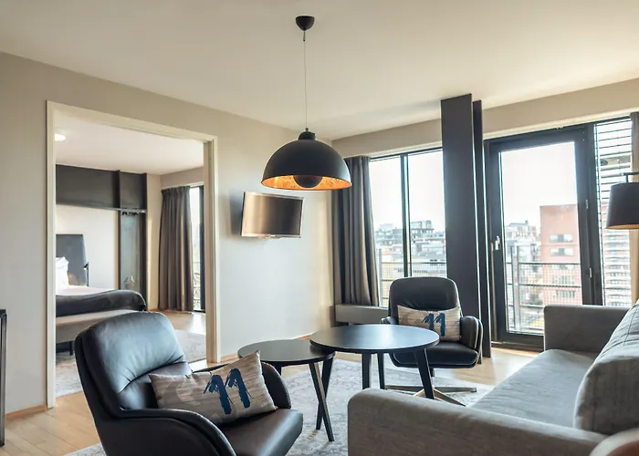 Hotel Quality 11 & Eriksbergshallen 4*