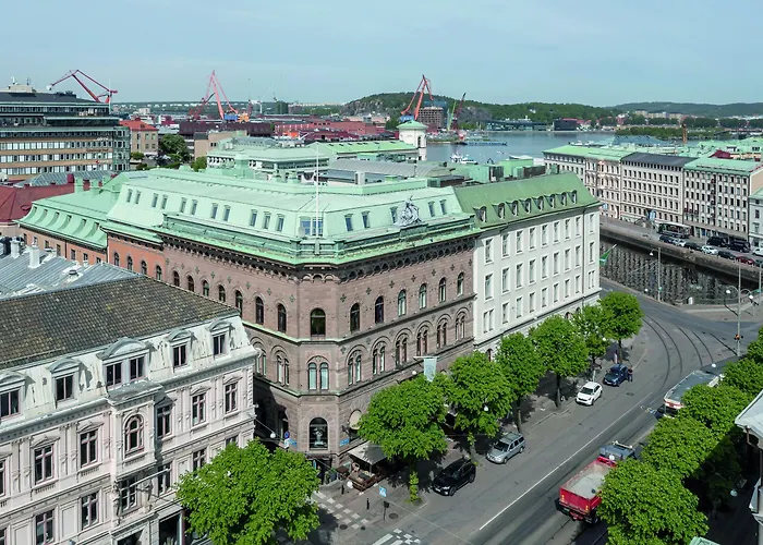 Hotel Elite Plaza 4*