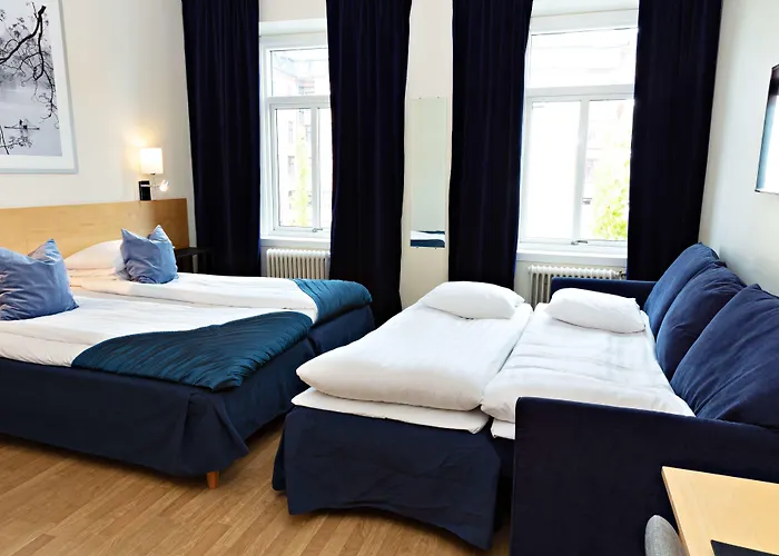 Center - Sure By Western Hotel