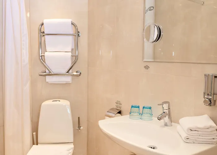 Center - Sure By Western