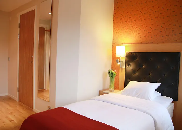 Spar Majorna Hotel 3*