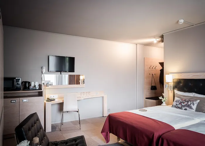 Spar Majorna Hotel 3*