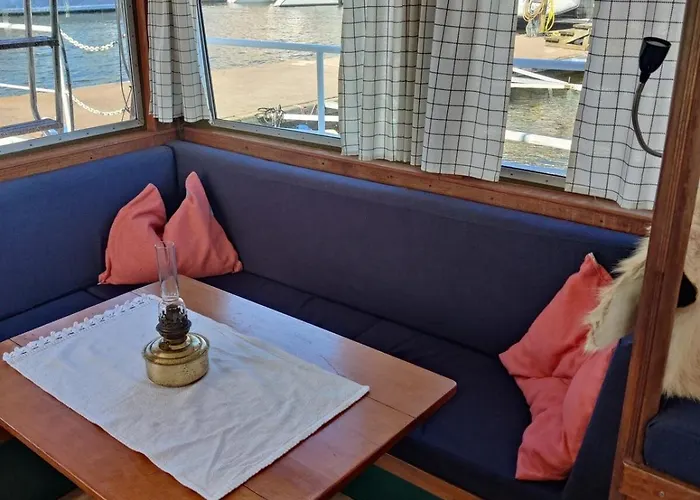 Downtown Boat-apartment *