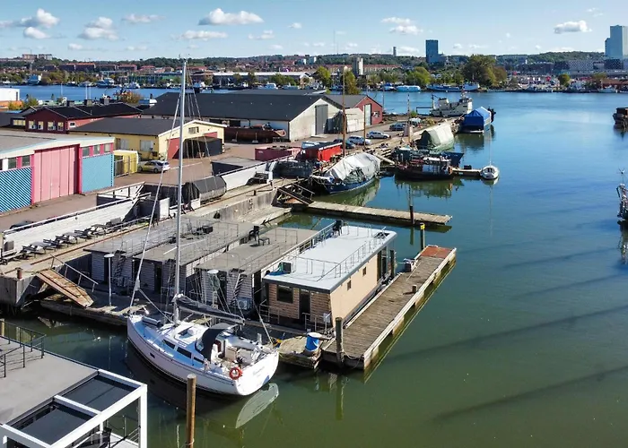 Stunning Ship In With Sauna Πλωτό κατάλυμα