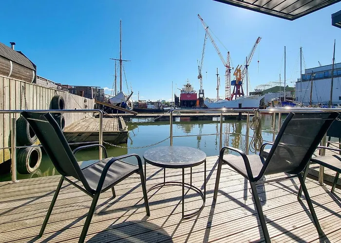 Stunning Ship In With Sauna