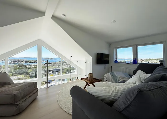 Welcome To A Charming In Västra Frölunda * Göteborg