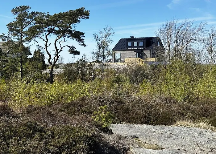 Welcome To A Charming In Vaestra Froelunda *