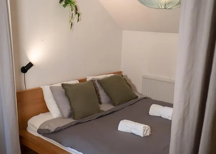 Harbor-view Loft - 2br Near * Γκέτεμποργκ