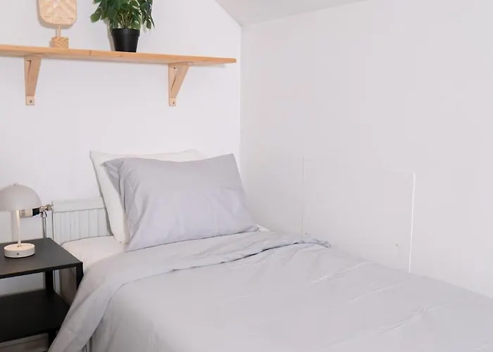 Harbor-view Loft - 2br Near Διαμέρισμα *