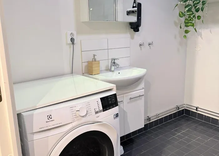 Noah Longstay Nordhemsgatan 23 * Göteborg