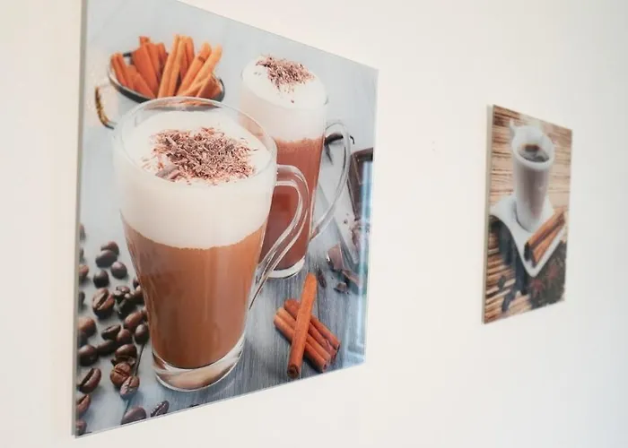 Apartament Stylish, Close To Tram & Shops *