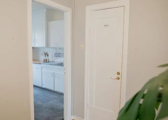 Apartament Stylish, Close To Tram & Shops *