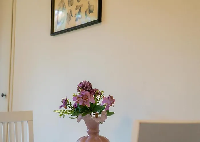 Welcoming Near Cafes, & Tram Lines Gotemburgo