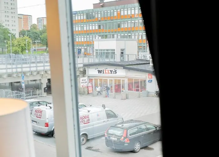 Stylish, Close To Tram & Shops Διαμέρισμα Γκέτεμποργκ