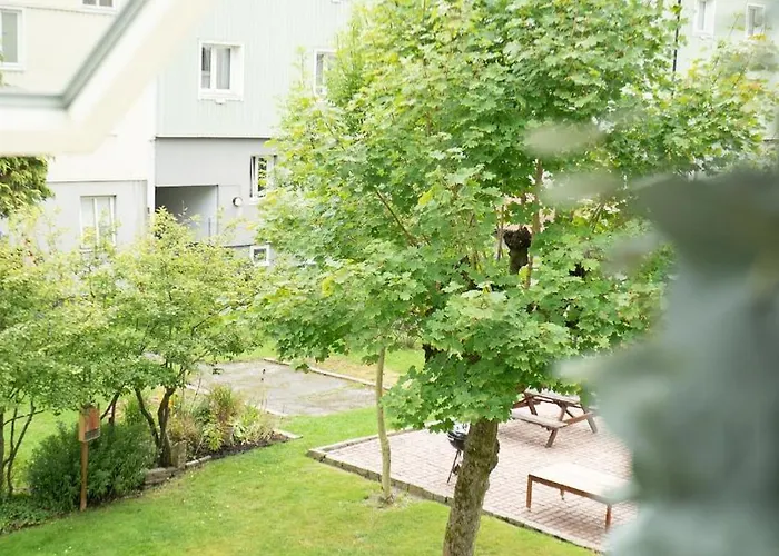 Stylish, Close To Tram & Shops Διαμέρισμα Γκέτεμποργκ