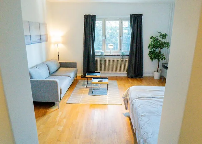 Apartamento Welcoming Near Cafés, City&tram Lines Gotemburgo