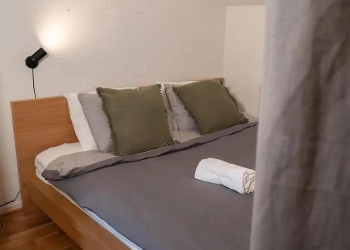 Apartment Harbor-view Loft - 2br Near Göteborg