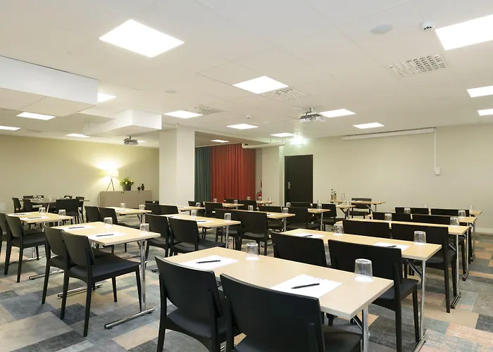 Hotel Profilhotels Opera 4*