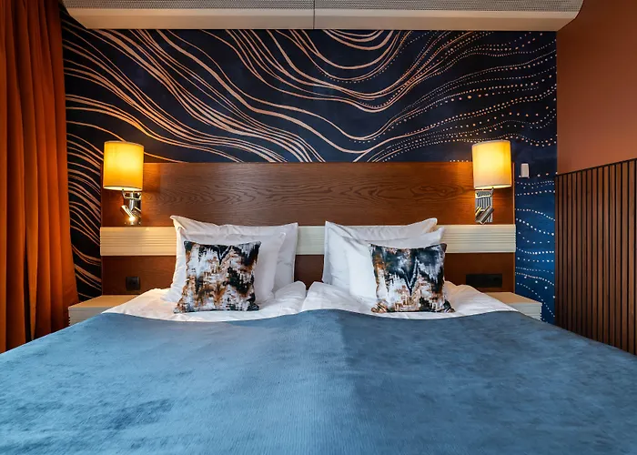 Profilhotels Opera 4*