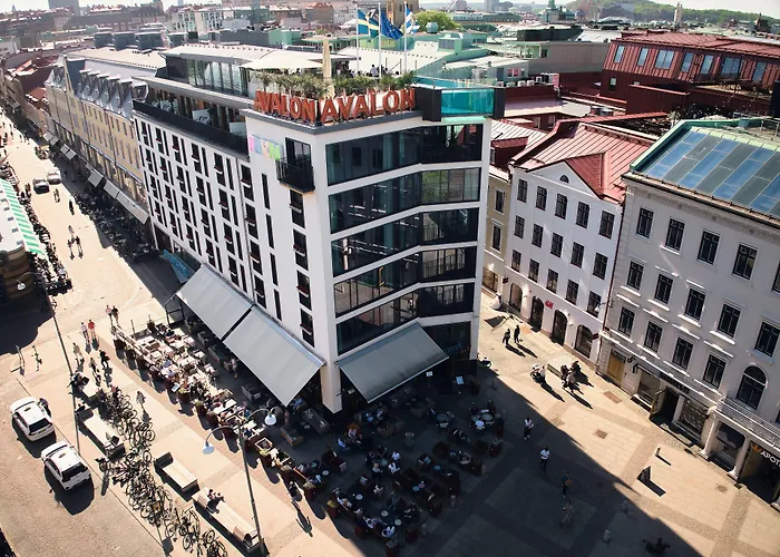 Avalon Отель 4*