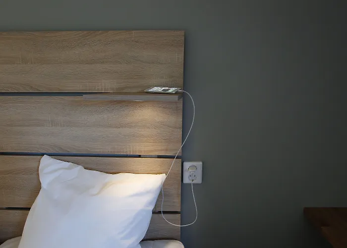 Kvibergs Vandrarhem - Hostel Hotel 2*