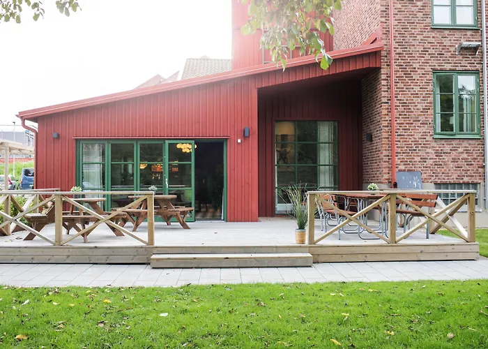 Kvibergs Vandrarhem - Hostel 2*