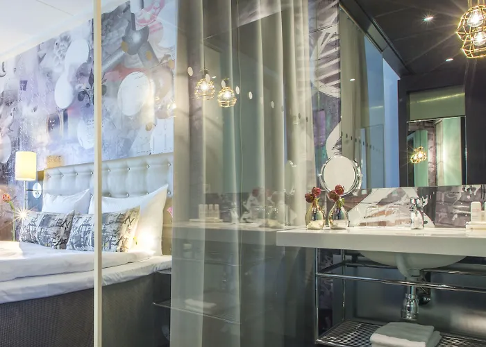 Hotell Radisson Blu Riverside 4*