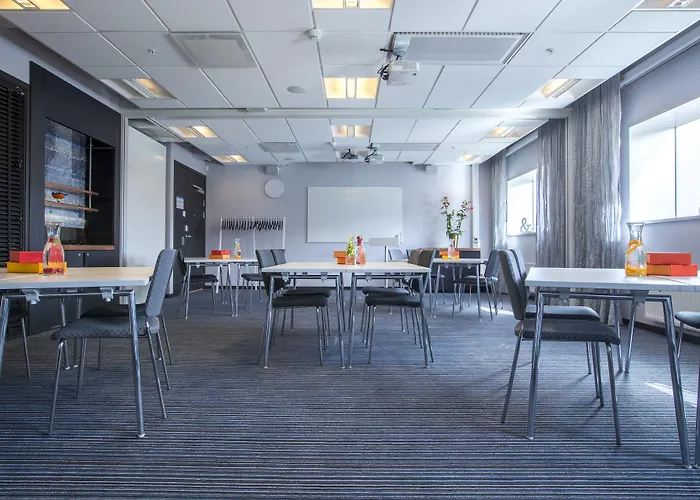 Radisson Blu Riverside Hotell 4*