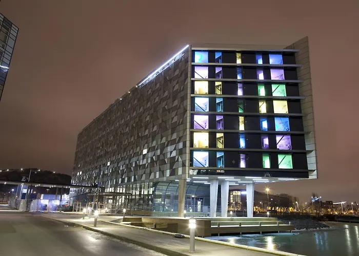 Radisson Blu Riverside 4*