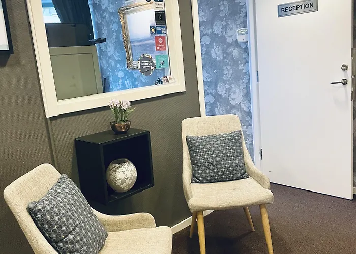 Le Mat Nocleg ze śniadaniem 2*