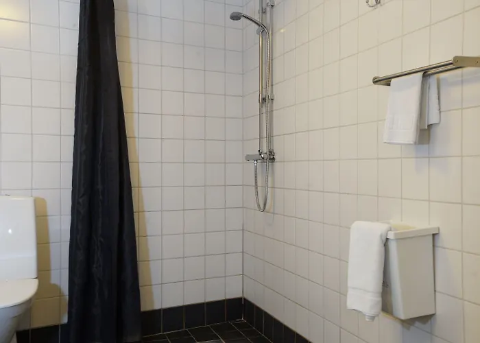 Nocleg ze śniadaniem Le Mat 2*