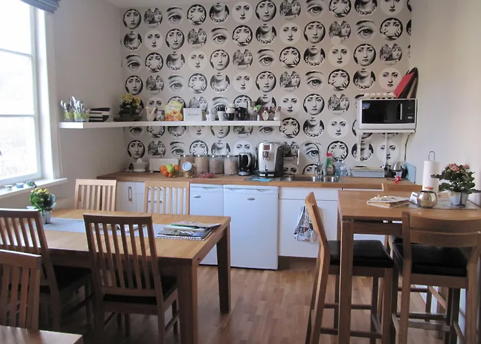 5:ans Bed & Breakfast 2*