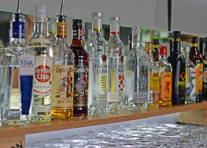 Hostel Spoton & Sportsbar