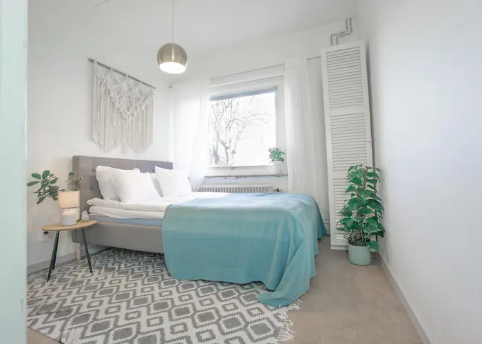 Apartament Haha Nordic Partille Large 3br For 7 Guests With 2 Kitchens, Garden & Parking