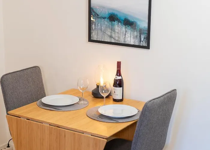 Prime Location, Spacious Göteborg