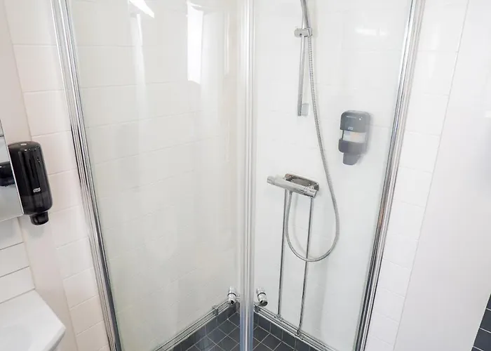 Prime Location, Spacious Διαμέρισμα