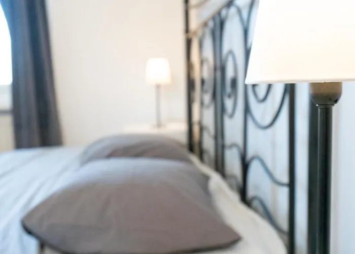 Chic 1br Center Sleeps 4 Braemaregarden Διαμέρισμα Γκέτεμποργκ