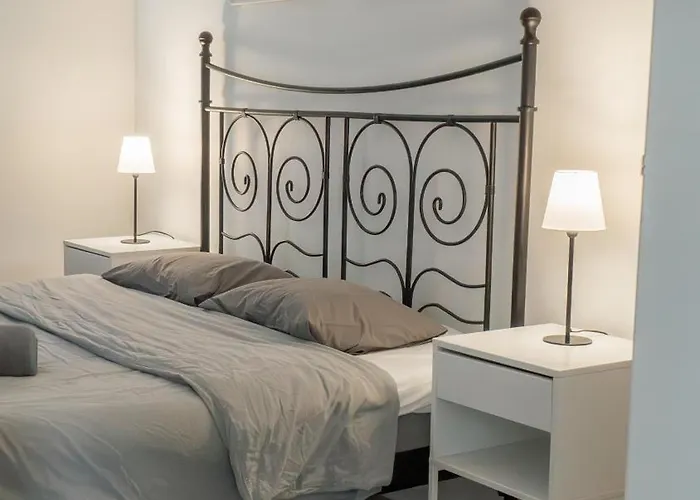 Chic 1br Center Sleeps 4 Braemaregarden