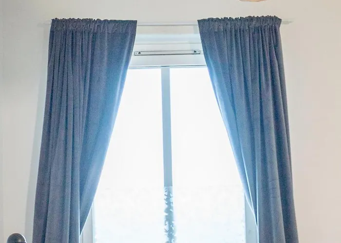 Chic 1br Center Sleeps 4 Braemaregarden 公寓 *