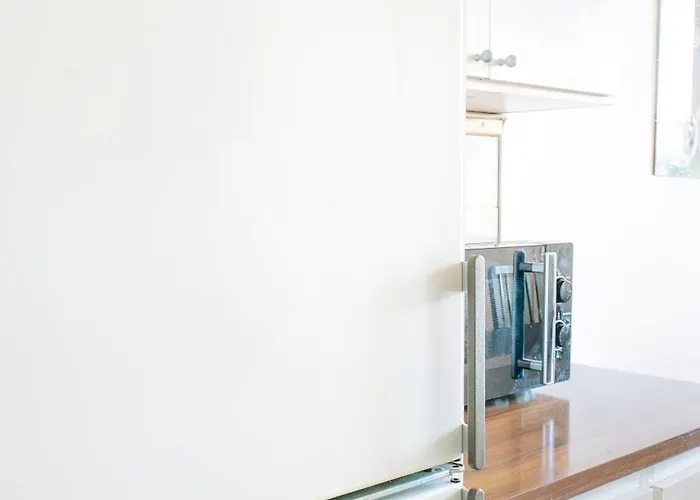 Chic 1br Center Sleeps 4 Braemaregarden Διαμέρισμα *