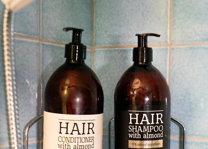 Chic 1br Center Sleeps 4 Braemaregarden Διαμέρισμα Γκέτεμποργκ