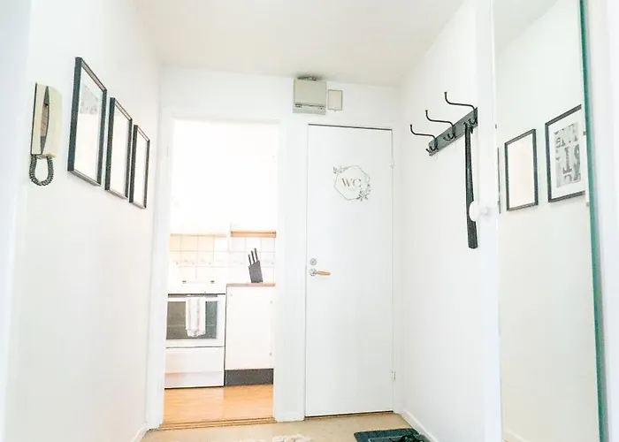 Διαμέρισμα Chic 1br Center Sleeps 4 Braemaregarden