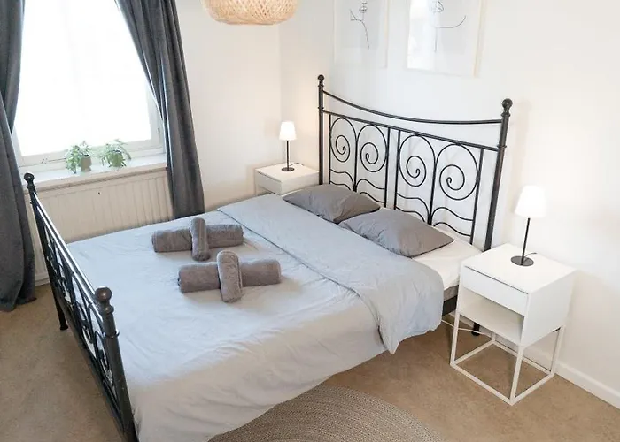 Chic 1br Center Sleeps 4 Braemaregarden *